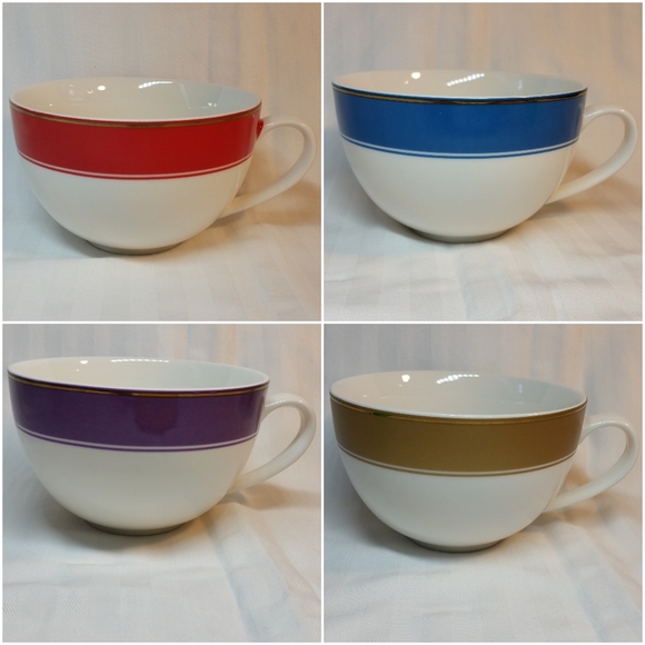 Starbucks set of 4 Holiday 2006 MUGS Stripe & Gold Trim 12 oz Cups Design Inside
